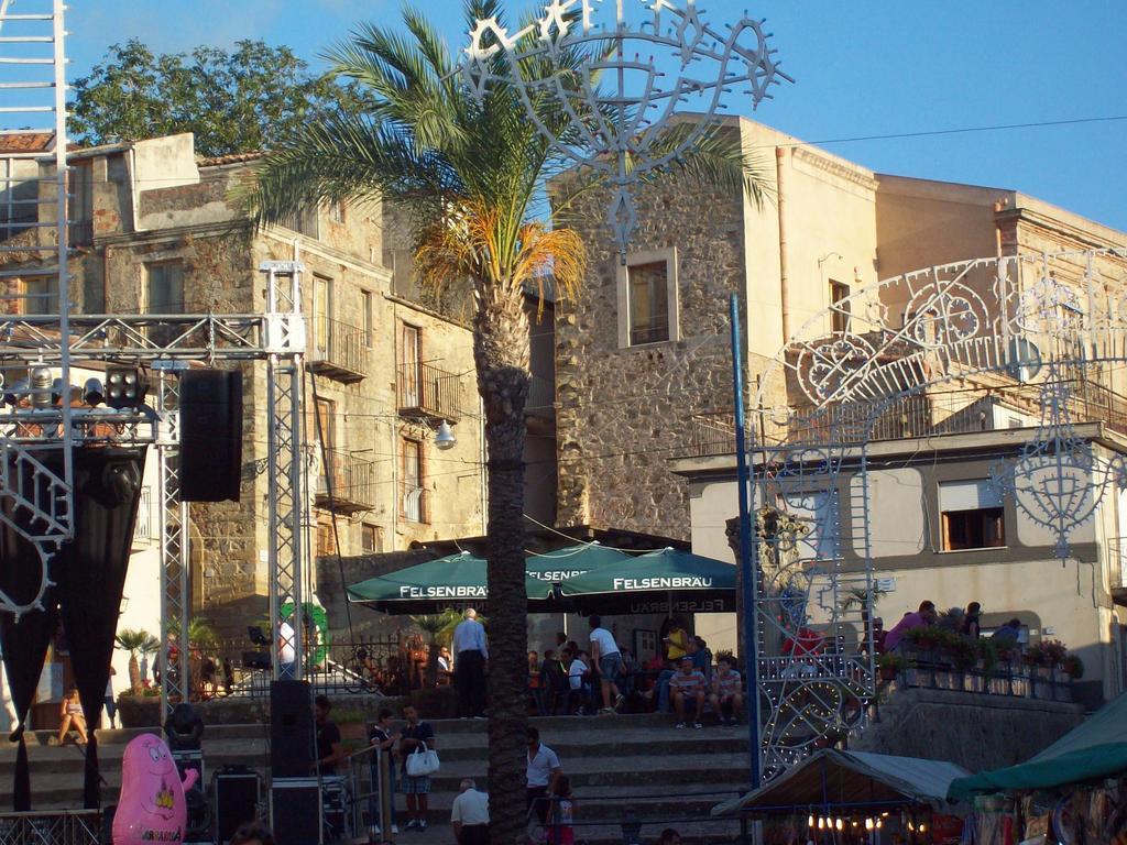 Al Fakhar Bed & Breakfast Ficarra Dış mekan fotoğraf